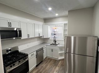 32 Thayer St, Rochester, NY 14607