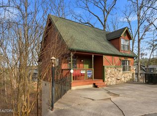 2813 Forrest Way, Pigeon Forge, TN 37863