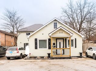256 Dunlop St W #3, Barrie, ON L4N 1B7