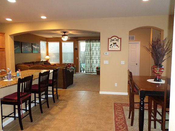 3rd image of 2081 Nettleton Dr