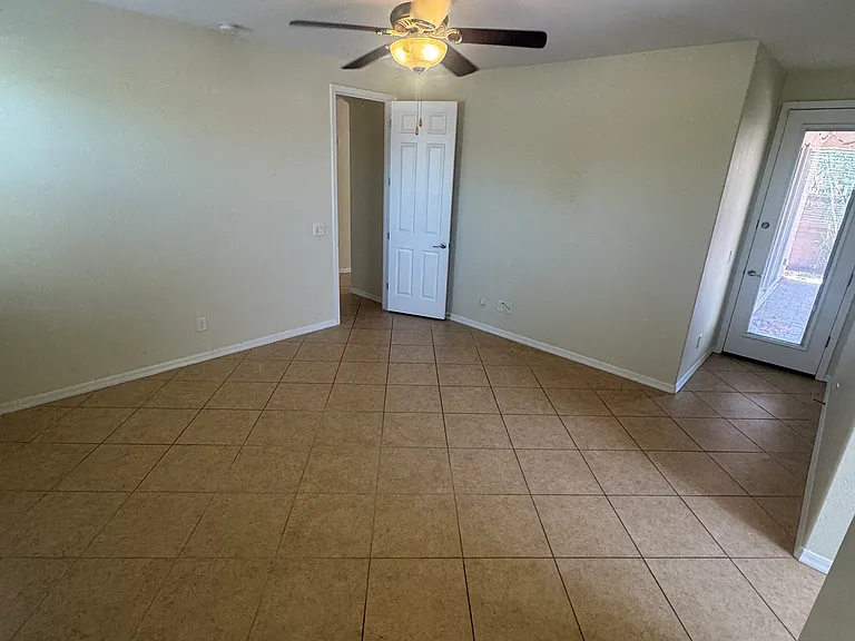 298 E Kaibab Dr — Photo 20