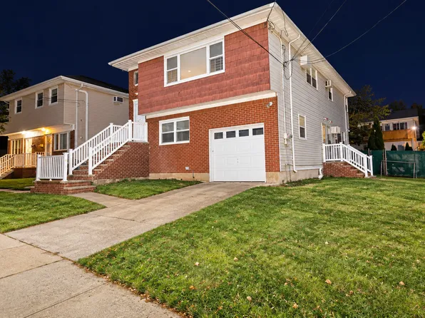 43 Cranford St #2, Staten Island, NY 10308