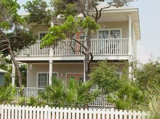 4470 Clipper Cv, Destin, FL 32541