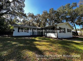 1220 SE 3rd St, Ocala, FL 34471