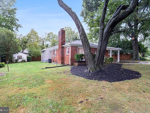 3rd image of 2505 Fleming St #508