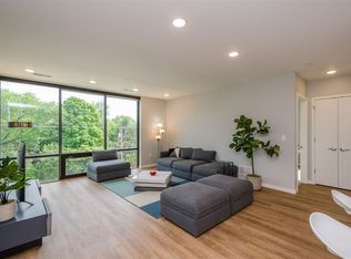 1300 Melrose Ave APT 301, Iowa City, IA 52246