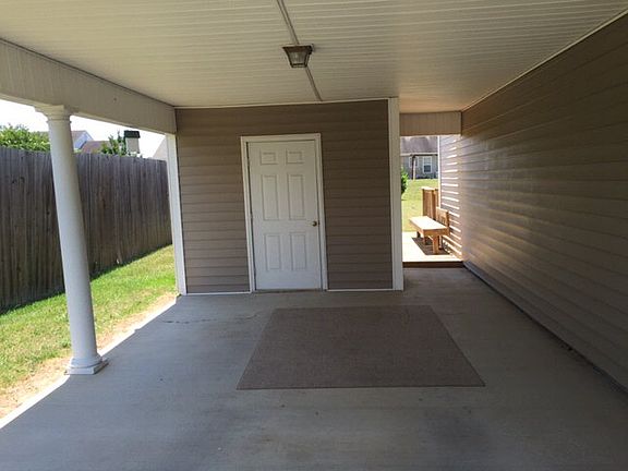 2nd image of 4713 Honeysuckle Ln