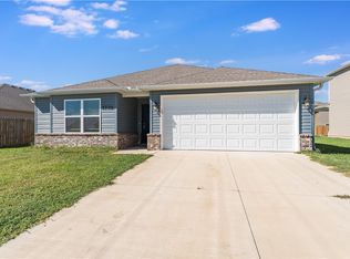 1770 King Rd, Centerton, AR 72719