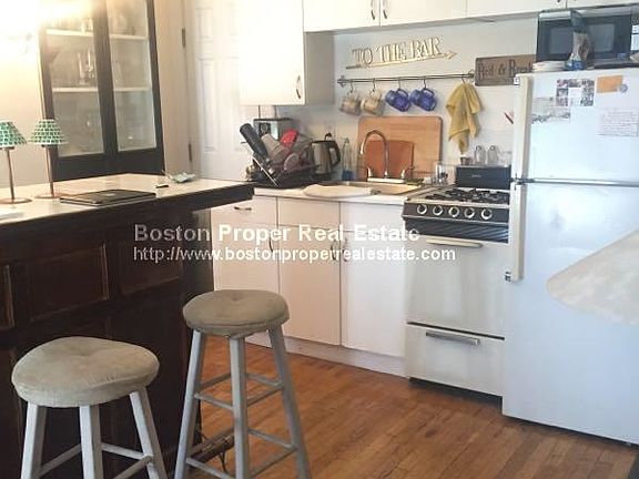 225 Newbury St. #3F Boston - Back Bay Unit Photo 1