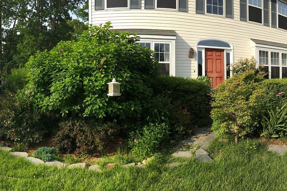 Main house from front yard