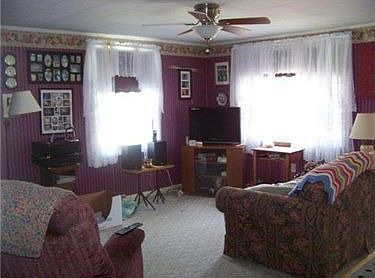 2nd image of 36159 Payne Ave