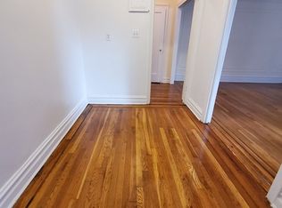 77-44 Austin St #3G, Forest Hills, NY 11375