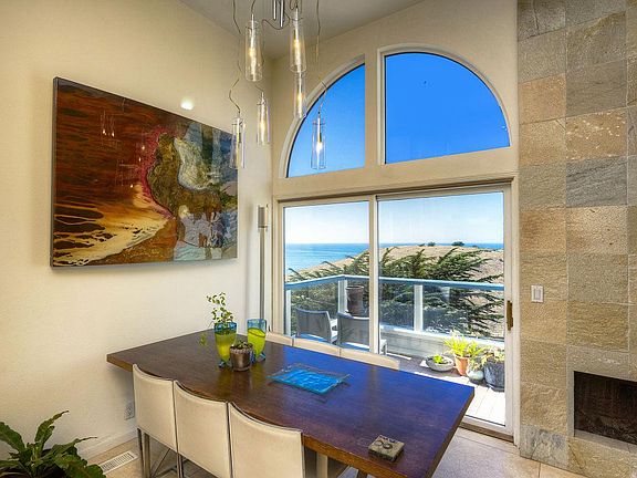 Dining Area and Upper Deck