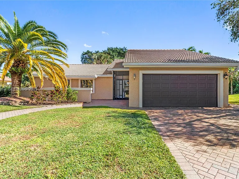 21344 Escondido Way S — Photo 13