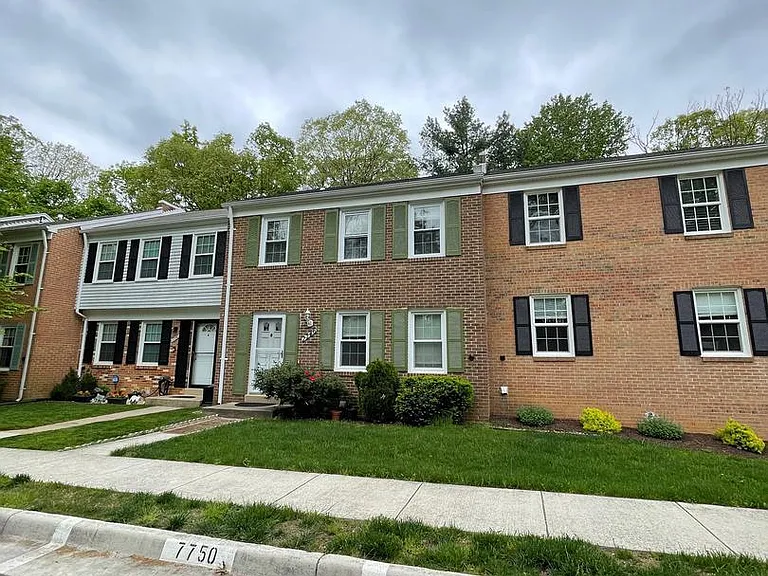 7746 Brandeis Way — Photo 3