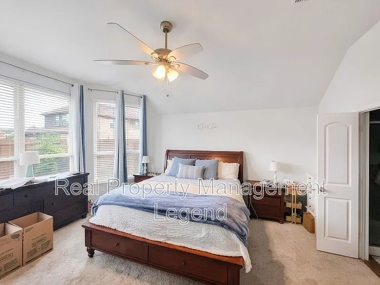 417 Cooper St — Photo 3