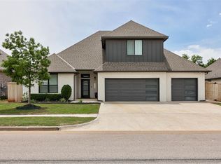 15905 Aparados Way, Edmond, OK 73013