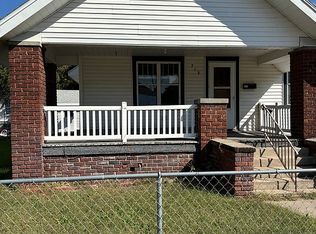 713 N Sycamore St, Grand Island, NE 68801