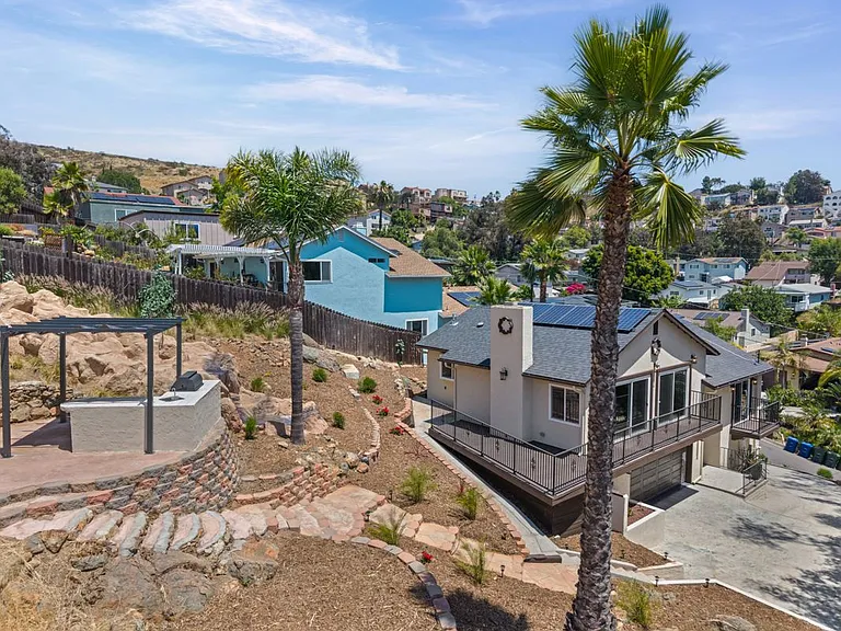 1604 San Miguel Ave — Photo 12