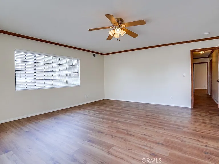 1307 Mackay Ln — Photo 47