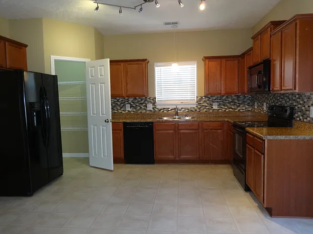 620 Buck Cherry Way — Photo 11