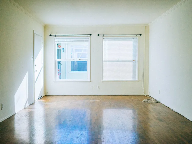 17905 Crenshaw Blvd #5 — Photo 3