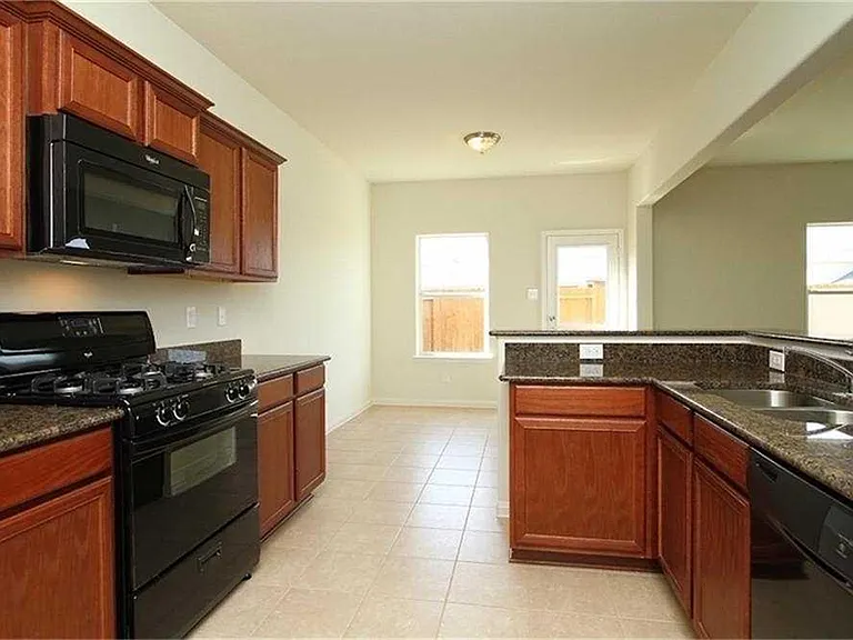6922 Chessgate Falls Ln — Photo 3