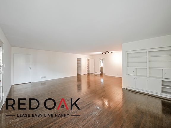 4th image of 8770 Shoreham Dr APT 3