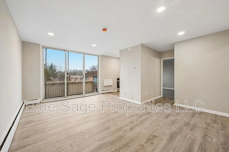 1 bed, 1.0 bath, 540 sqft, $1,150 — Photo 2