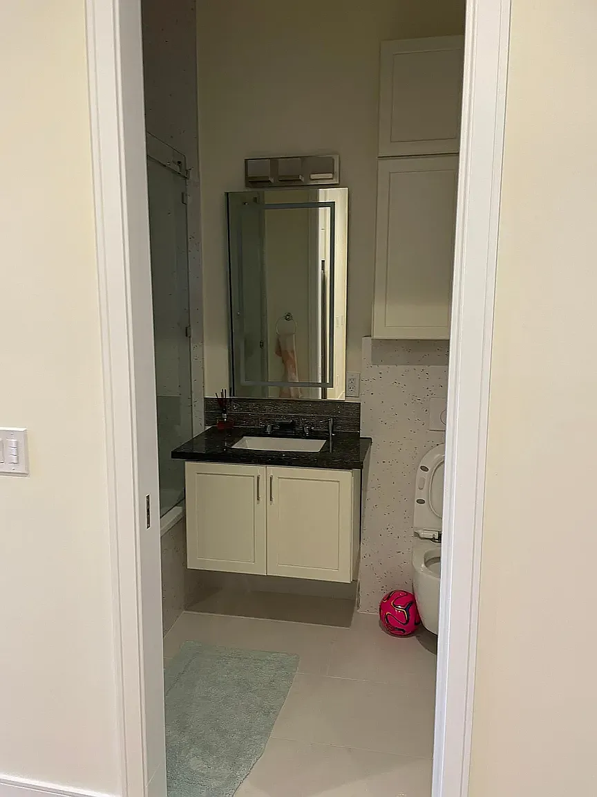 2 bed, 750 sqft, $3,800 — Photo 2