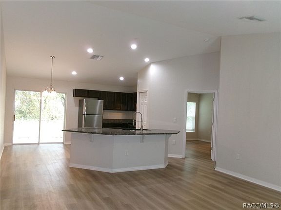 5th image of 6617 E Holly St