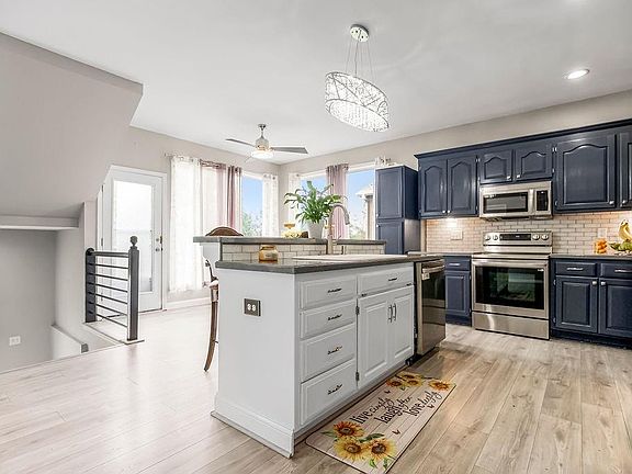 5th image of 13259 Bluejacket St