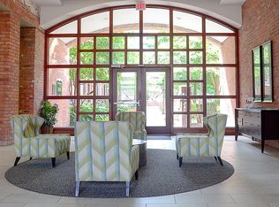 River Place Luxury Apartments, Detroit, MI 48207