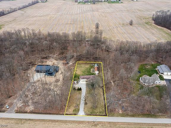 3rd image of 13170 Gifford Rd