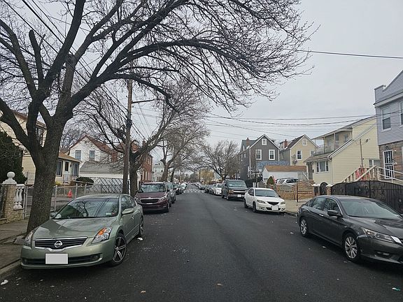 5th image of 111-19 121st St