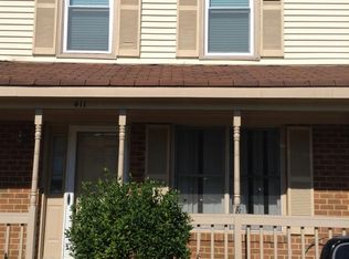 411 Rennie Ct, Virginia Beach, VA 23454