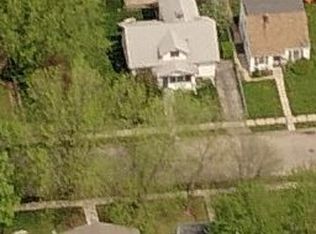 2820 Ridgeway Ave, Rockford, IL 61101