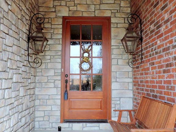 5th image of 3063 W Cedarbluff Dr