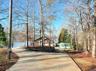 1889 Mohawk Cliff Rd, Ohatchee, AL 36271