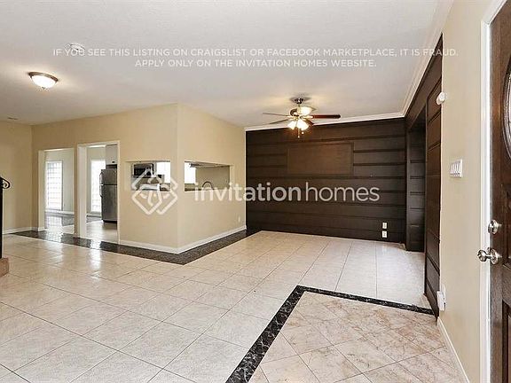 2nd image of 3886 La Salle Ave