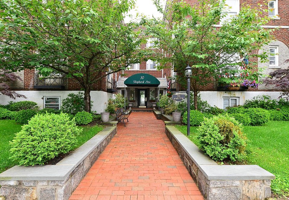 1st image of 30 Shipherd Ave APT 8B