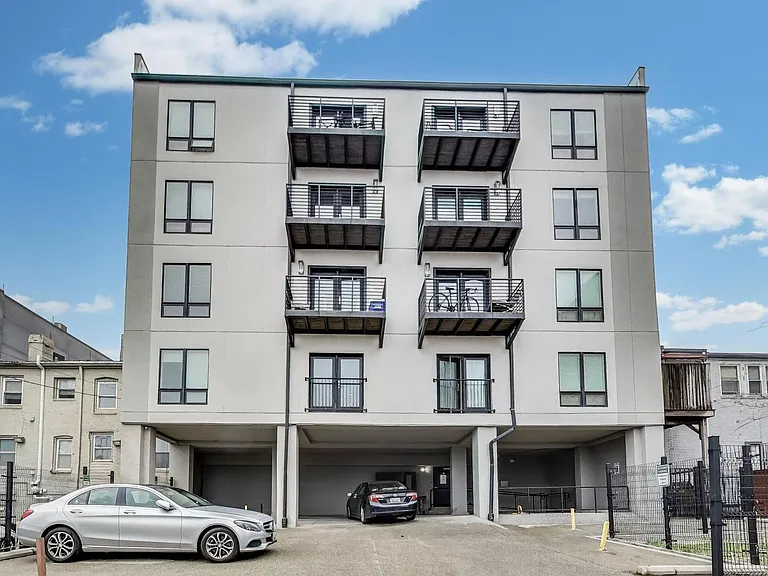 1827 Benning Rd NE — Photo 22