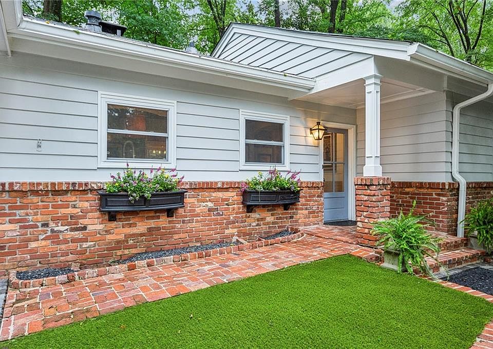 1st image of 2092 Brookview Dr NW