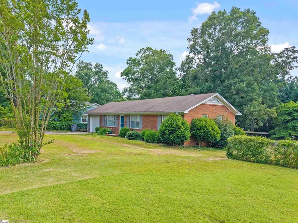 103 Brewster Dr, Taylors, SC 29687
