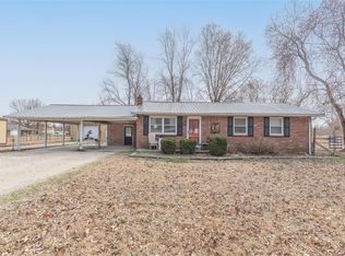 5752 Lee Rd, Puxico, MO 63960