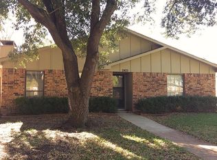 2425 Norway Dr, Garland, TX 75040