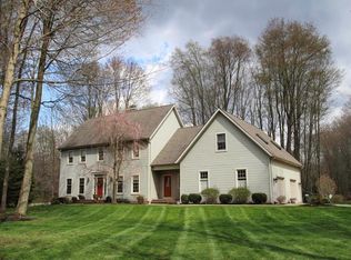 4161 Briarwood Dr, Mantua, OH 44255