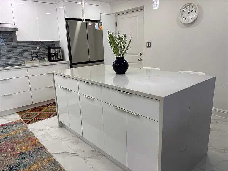 1390 Gulf Blvd #1204 — Photo 4