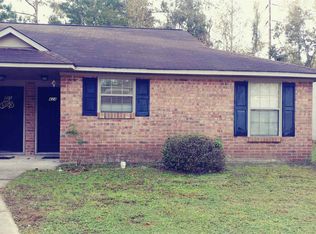 424 Admirals Walk Dr, Saint Marys, GA 31558