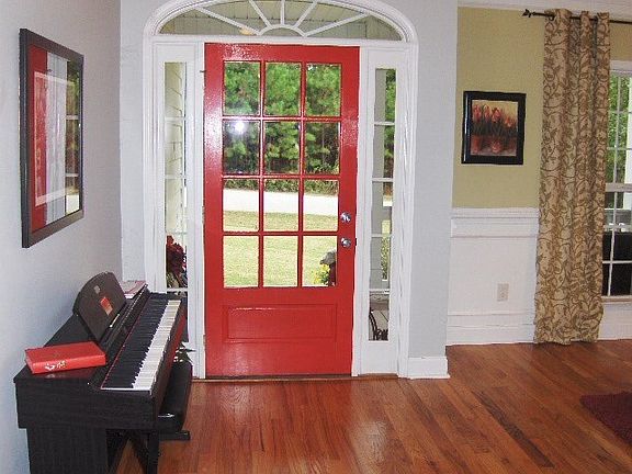 4th image of 227 Stone Brooke Dr